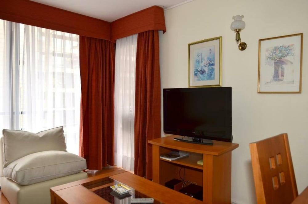 Rent A Home Bosque Norte サンティアゴ エクステリア 写真